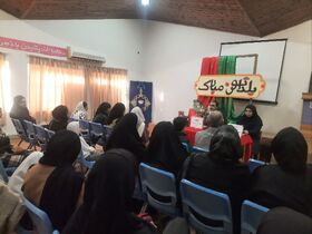 بررسی زبان شعر در نشست ادبی انجمن شاعران نوجوان گرگان