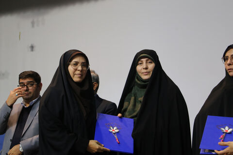 اختتامیه مرحله استانی بیست و هفتمین جشنواره بین المللی قصه گویی کانون پرورش فکری کودکان و نوجوانان استان آذربایجان غربی