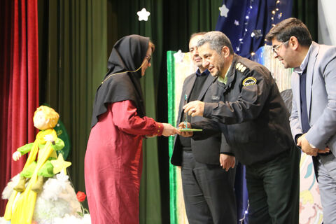 اختتامیه مرحله استانی بیست و هفتمین جشنواره بین المللی قصه گویی کانون پرورش فکری کودکان و نوجوانان استان آذربایجان غربی