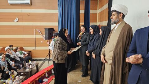 آیین اختتامیه و تقدیر از برگزیدگان مرحله استانی بیست و هفتمین جشنواره بین المللی قصه گویی کهگیلویه‌وبویراحمد