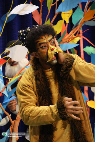 نمایش«الاغ سم‌طلا» کانون چهارمحال و بختیاری