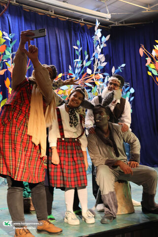 نمایش«الاغ سم‌طلا» کانون چهارمحال و بختیاری