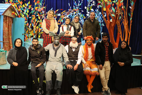 نمایش«الاغ سم‌طلا» کانون چهارمحال و بختیاری