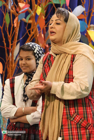 نمایش«الاغ سم‌طلا» کانون چهارمحال و بختیاری