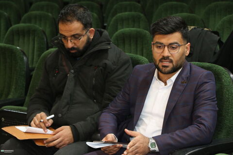 نشست یک روزه مسئولین مراکز جدید در کانون فارس