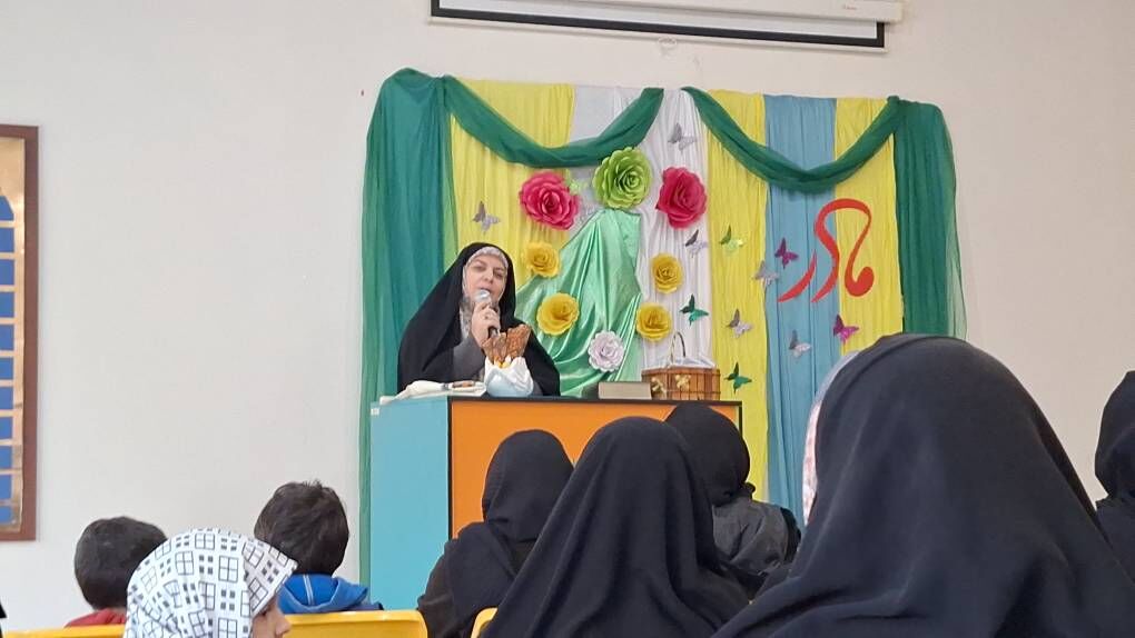 باشگاه مادران کتابخوان مرکز ۲۶ آغاز به کار کرد