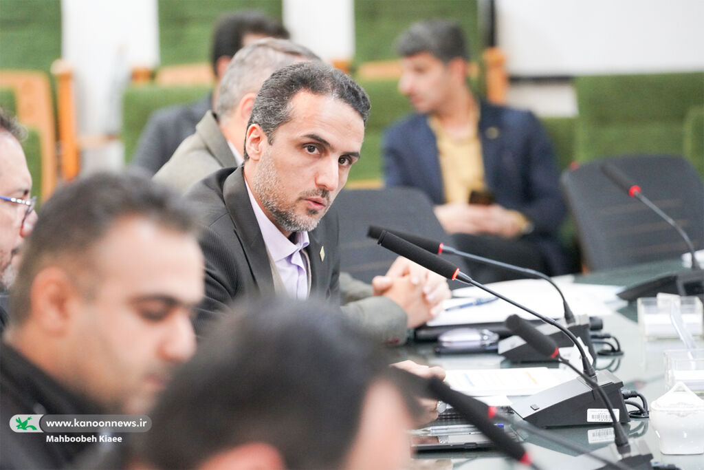 کارشناسان فناوری اطلاعات، سوزنبانان قطار آینده دیجیتال کانون