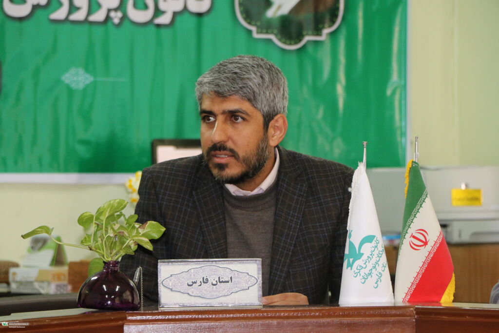 نشست آموزشی مربیمسئولان ومربیان کانون فارس با تأکید بر ارتقاء کیفیت تربیتی و توانمندسازی مراکز برگزار شد