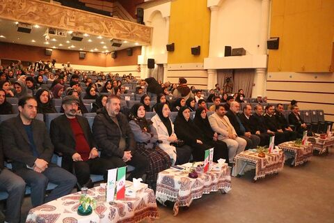 ایستگاه پایانی بیست و هفتمین جشنواره قصه‌گویی استان اصفهان به روایت تصویر/۱