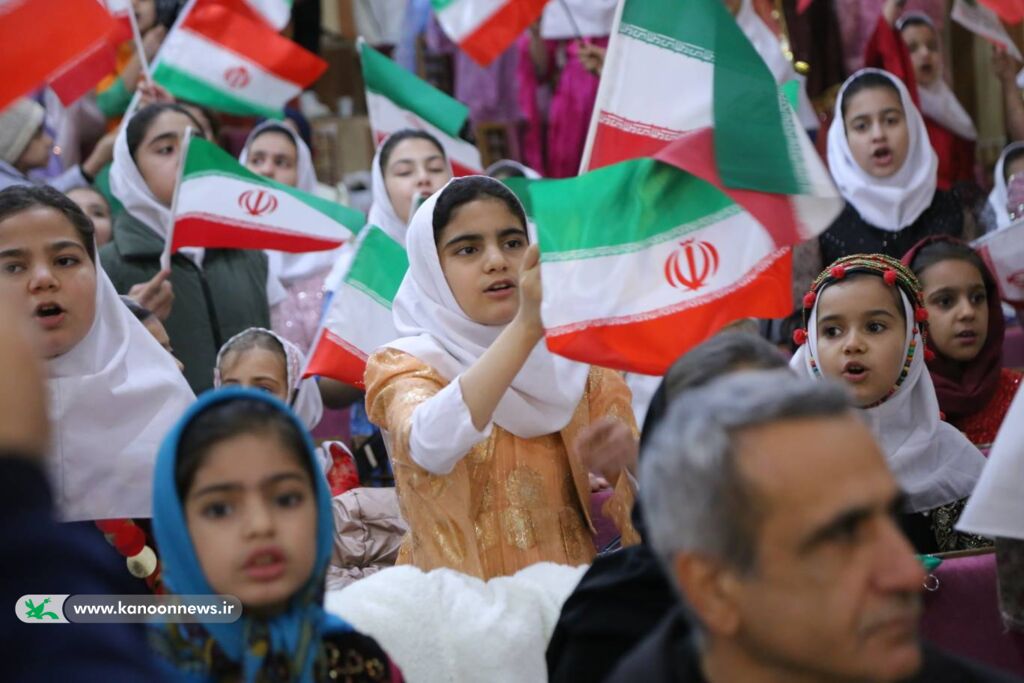 تجلیل از هنر قصهگویی در آیین اختتامیه جشنواره بینالمللی قصهگویی سنندج