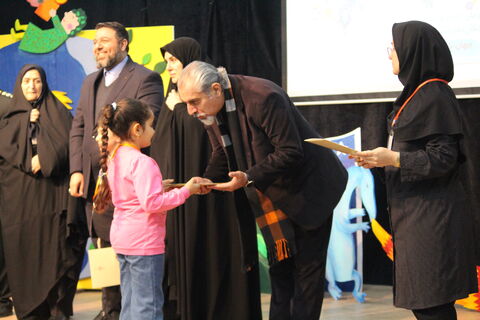 اختتامیه مرحله استانی بیست و هفتمین جشنواره بین المللی قصه گویی آذربایجان شرقی « 4 دی ماه 1404»