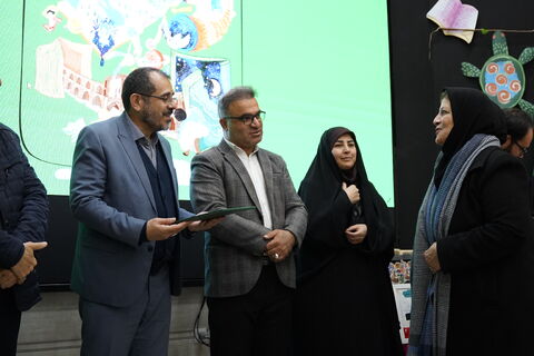 گزارش تصویری2/ آئین اختتامیه بیست‌و هفتمین مرحله استانی جشنواره قصه‌گویی استان همدان