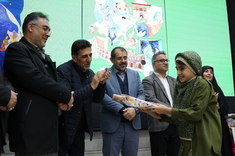 گزارش تصویری2/ آئین اختتامیه بیست‌و هفتمین مرحله استانی جشنواره قصه‌گویی استان همدان