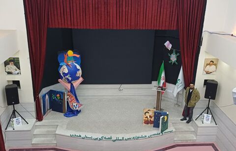 گزارش تصویری6/ حواشی برپایی جشنواره قصه‌گویی از چیدمان دکور تا برپایی سفره یلدا