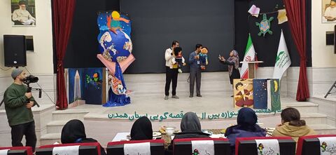 گزارش تصویری6/ حواشی برپایی جشنواره قصه‌گویی از چیدمان دکور تا برپایی سفره یلدا