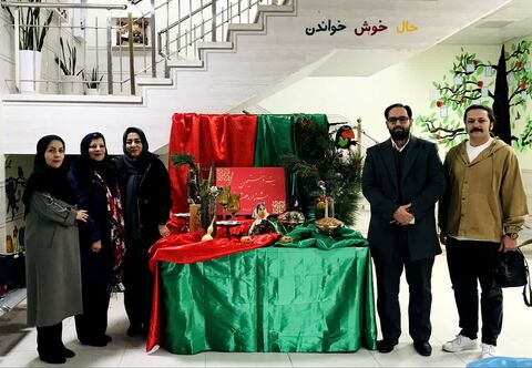 گزارش تصویری6/ حواشی برپایی جشنواره قصه‌گویی از چیدمان دکور تا برپایی سفره یلدا