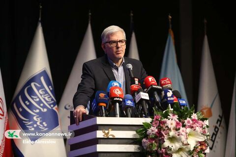 رویداد ملی تا ثریا