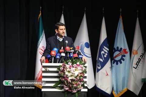 رویداد ملی تا ثریا