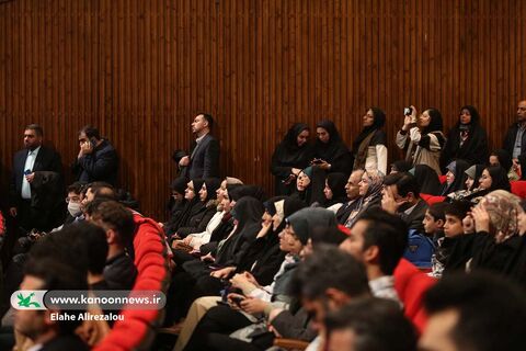 رویداد ملی تا ثریا