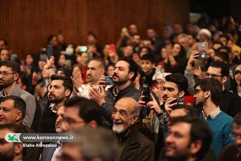 رویداد ملی تا ثریا