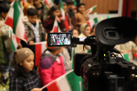 کودکان اردبیلی پرتاب سه ماهواره را جشن گرفتند