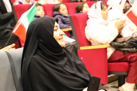 کودکان اردبیلی پرتاب سه ماهواره را جشن گرفتند