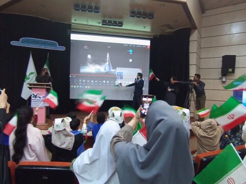 کانون علوم و فناوری‌های نوین ایران مرکز هرمزگان همزمان با رویداد "تا ثریا" از قاب دوربین