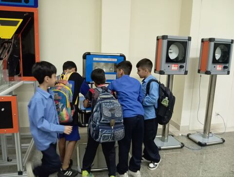 کانون علوم و فناوری‌های نوین ایران مرکز هرمزگان همزمان با رویداد "تا ثریا" از قاب دوربین