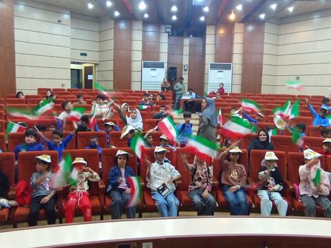 کانون علوم و فناوری‌های نوین ایران مرکز هرمزگان همزمان با رویداد "تا ثریا" از قاب دوربین