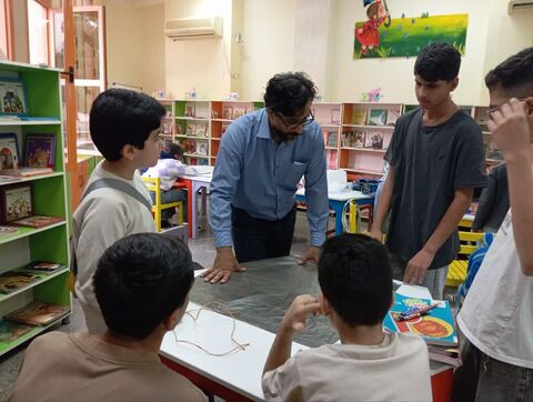 کانون علوم و فناوری‌های نوین ایران مرکز هرمزگان همزمان با رویداد "تا ثریا" از قاب دوربین