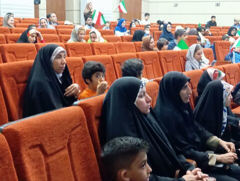 کانون علوم و فناوری‌های نوین ایران مرکز هرمزگان همزمان با رویداد "تا ثریا" از قاب دوربین