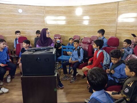 کانون علوم و فناوری‌های نوین ایران مرکز هرمزگان همزمان با رویداد "تا ثریا" از قاب دوربین