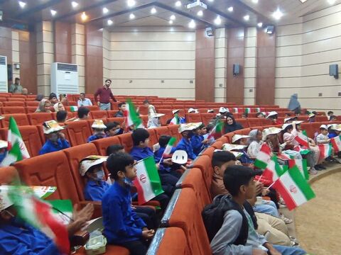 کانون علوم و فناوریهای نوین ایران مرکز هرمزگان همزمان با رویداد "تا ثریا" از قاب دوربین