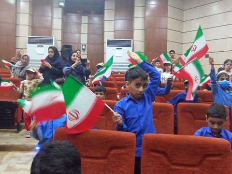 کانون علوم و فناوریهای نوین ایران مرکز هرمزگان همزمان با رویداد "تا ثریا" از قاب دوربین