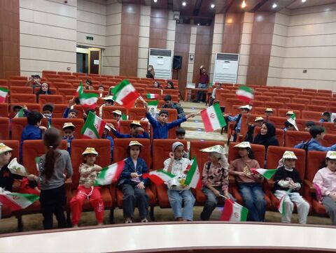 کانون علوم و فناوریهای نوین ایران مرکز هرمزگان همزمان با رویداد "تا ثریا" از قاب دوربین