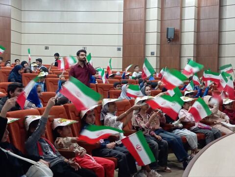 کانون علوم و فناوری‌های نوین ایران مرکز هرمزگان همزمان با رویداد "تا ثریا" از قاب دوربین