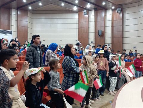 کانون علوم و فناوری‌های نوین ایران مرکز هرمزگان همزمان با رویداد "تا ثریا" از قاب دوربین