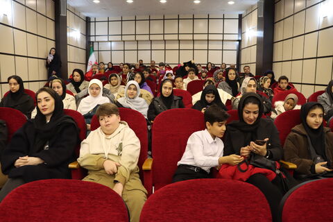 تا ثریا_مرکزی