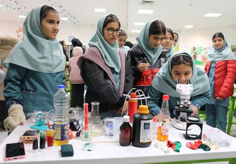 رویداد ملی تا ثریا