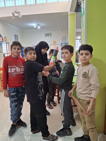 گزارش تصویری/ اجرای از زمین تا ثریا در مراکز کانون همدان