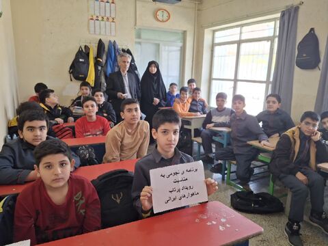 گزارش تصویری/ اجرای از زمین تا ثریا در مراکز کانون همدان