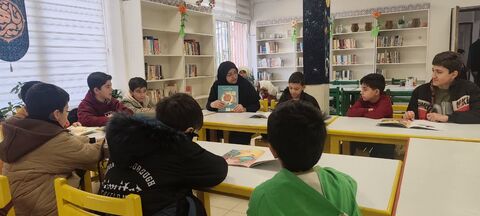 اجرای پویش ملی تسبیح  به مناسبت ولادت حضرت فاطمه زهرا(س) در مراکز کانون پرورش فکری کودکان و نوجوانان استان آذربایجان غربی