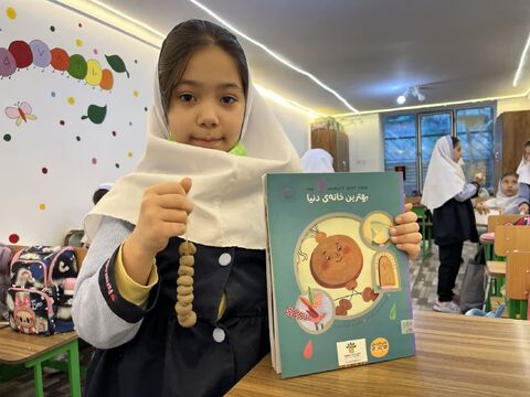 اجرای پویش ملی تسبیح  به مناسبت ولادت حضرت فاطمه زهرا(س) در مراکز کانون پرورش فکری کودکان و نوجوانان استان آذربایجان غربی