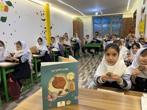 اجرای پویش ملی تسبیح  به مناسبت ولادت حضرت فاطمه زهرا(س) در مراکز کانون پرورش فکری کودکان و نوجوانان استان آذربایجان غربی