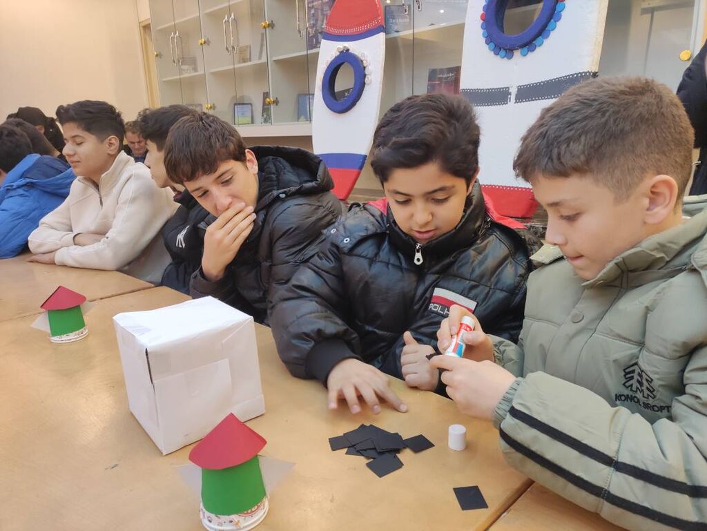 ویژهبرنامه علمیفرهنگی« پرواز تا ثریا» در مرکز شماره 3 تبریز