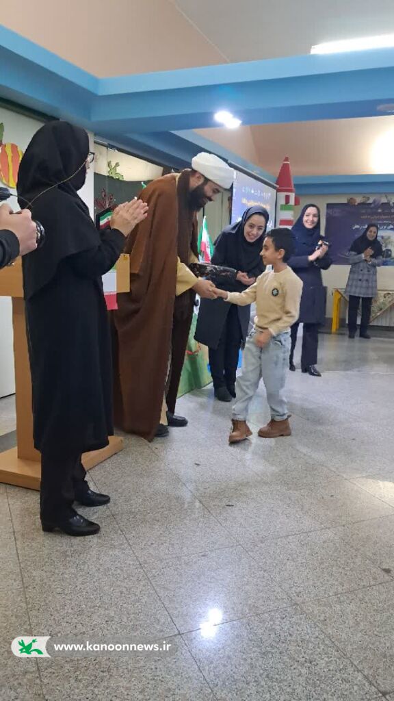 همزمانی علم و افتخار؛ رویداد «تا ثریا» در زنجان با پخش زنده پرتاب ماهوارههای ایرانی برگزار شد