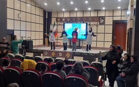 اجرای نمایش‌نامه "قول میدم بزرگ نشم"  در کانون پرورش فکری شهر اراک