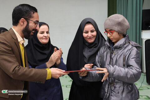 گردهمایی شاعران نوجوان کانون چهارمحال و بختیاری