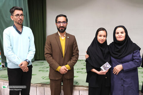 گردهمایی شاعران نوجوان کانون چهارمحال و بختیاری