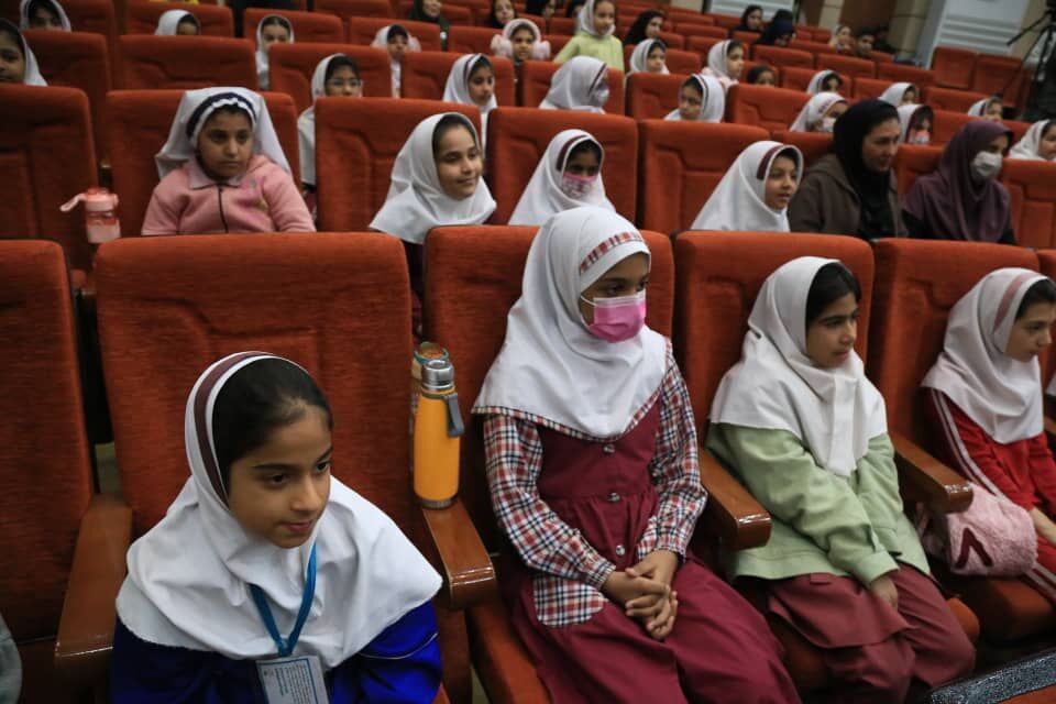 مرحله استانی بیست و هفتمین جشنواره بین المللی قصه گویی در هرمزگان آغاز به کار کرد